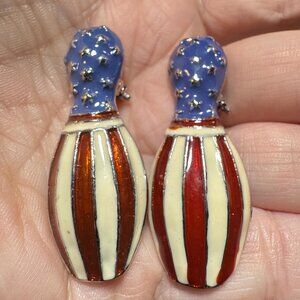 Bowling Pin Brooch Set, Vintage Patriotic Enamel Pins (Pair)